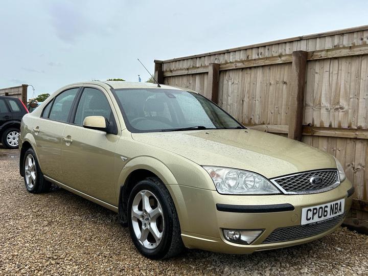 Ford Mondeo 1.8 Edge 5dr