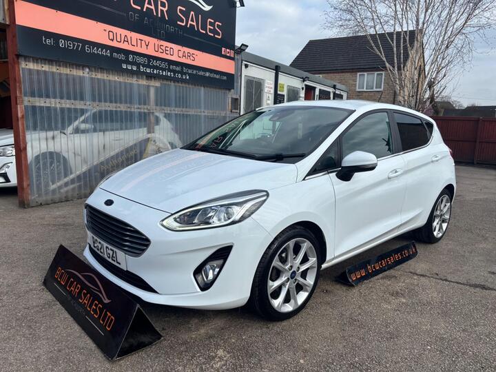 Ford Fiesta 1.0T EcoBoost MHEV Titanium X Euro 6 (s/s) 5dr