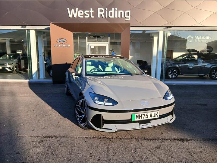 Hyundai IONIQ 6 77.4kWh Ultimate Auto AWD 4dr Hyundai IONIQ 6 77.4kWh Ultimate Auto AWD 4dr