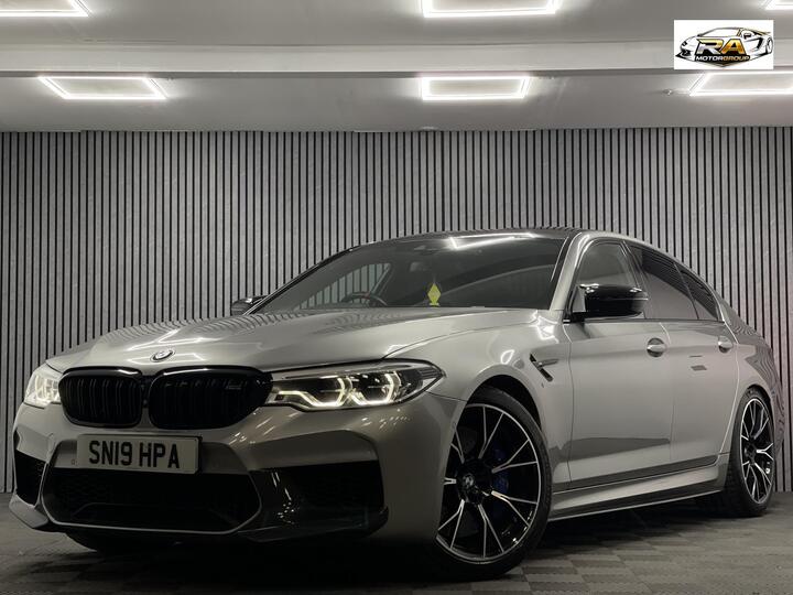 BMW M5 4.4i V8 Competition Steptronic XDrive Euro 6 (s/s) 4dr