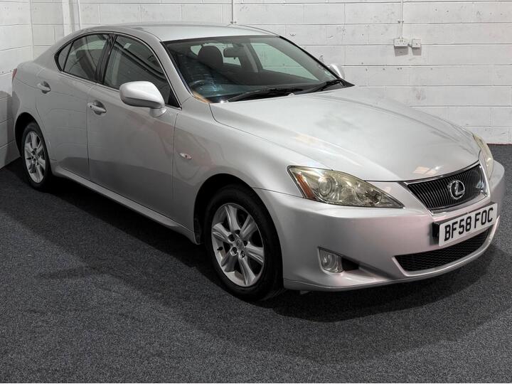 Lexus IS 2.2 220TD 4dr