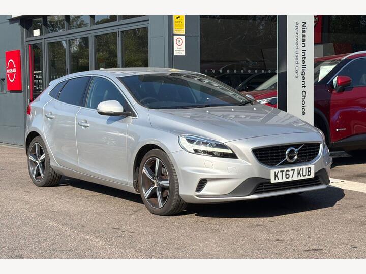 Volvo V40 2.0 D2 R-Design Nav Plus Euro 6 (s/s) 5dr