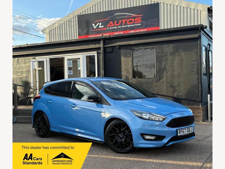 Ford Focus 1.0T EcoBoost ST-Line Euro 6 (s/s) 5dr