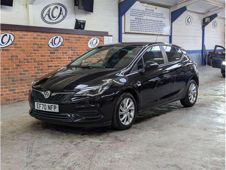 Vauxhall Astra 1.5 Turbo D SE Euro 6 (s/s) 5dr Vauxhall Astra 1.5 Turbo D SE Euro 6 (s/s) 5dr