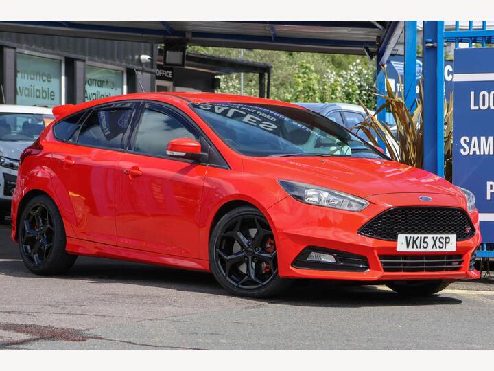 Ford FOCUS 2.0 TDCi ST-2 Euro 6 (s/s) 5dr