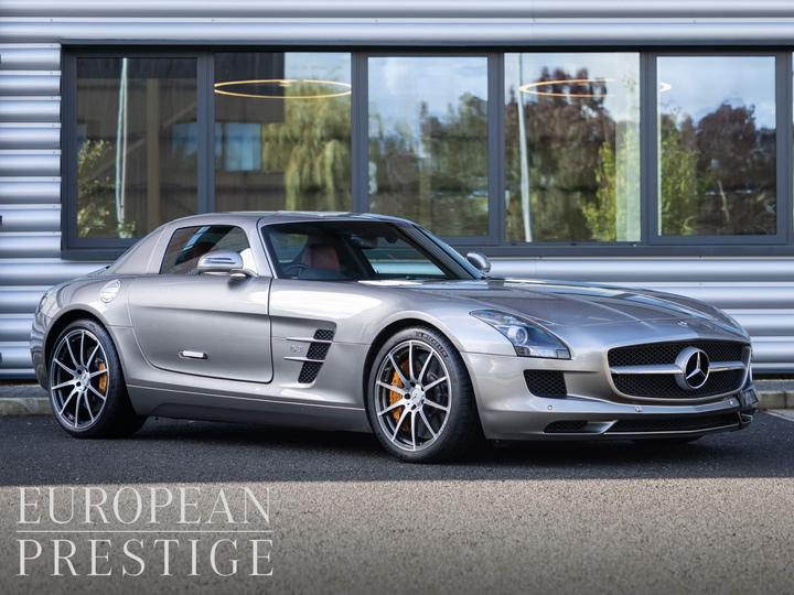 Mercedes-Benz SLS 6.2 63 V8 AMG SpdS DCT Euro 5 2dr