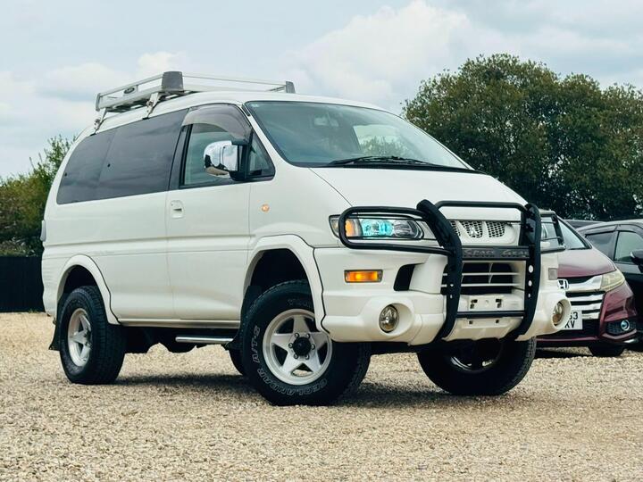 Mitsubishi Delica 3.0 PETROL AUTO 4WD SPACE GEAR JOAS ACTIVE FIELD EDITION FRESH IMPORT ULEZ FREE