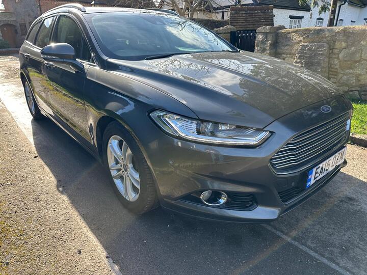 Ford Mondeo 2.0 TDCi Titanium Euro 6 (s/s) 5dr
