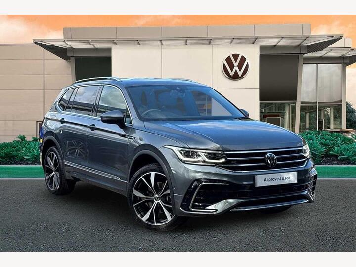 Volkswagen Tiguan Allspace 1.5 TSI R-Line DSG Euro 6 (s/s) 5dr Volkswagen Tiguan Allspace 1.5 TSI R-Line DSG Euro 6 (s/s) 5dr