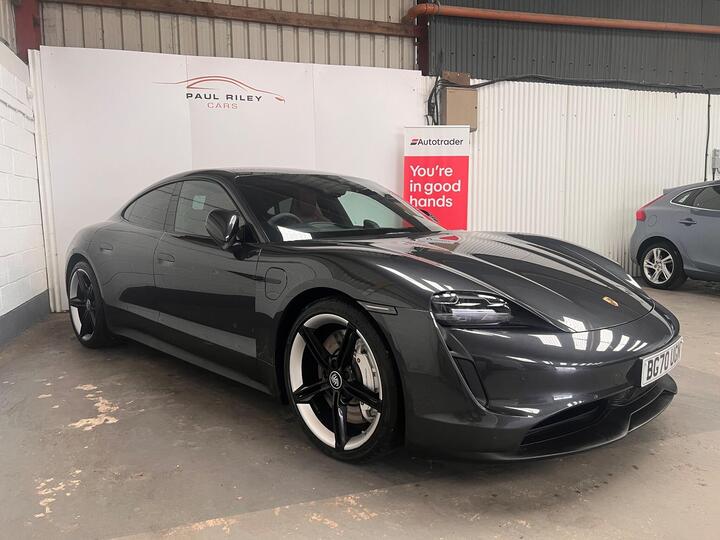 Porsche Taycan Performance Plus 93.4kWh 4S Auto 4WD 4dr Porsche Taycan Performance Plus 93.4kWh 4S Auto 4WD 4dr