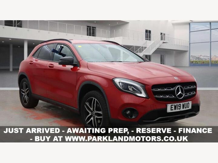 Mercedes-Benz GLA 1.6 GLA180 Urban Edition 7G-DCT Euro 6 (s/s) 5dr Mercedes-Benz GLA 1.6 GLA180 Urban Edition 7G-DCT Euro 6 (s/s) 5dr