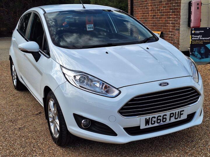 Ford Fiesta 1.0T EcoBoost Zetec Euro 6 (s/s) 5dr