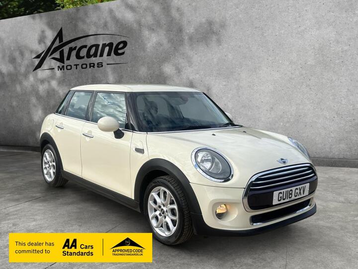 MINI Hatch 1.5 Cooper Euro 6 (s/s) 5dr