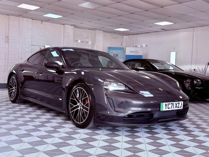Porsche TAYCAN Performance Plus 93.4kWh 4S Auto 4WD 4dr (11kW Charger)