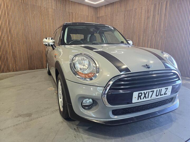 MINI Hatch 1.5 Cooper Auto Euro 6 (s/s) 5dr