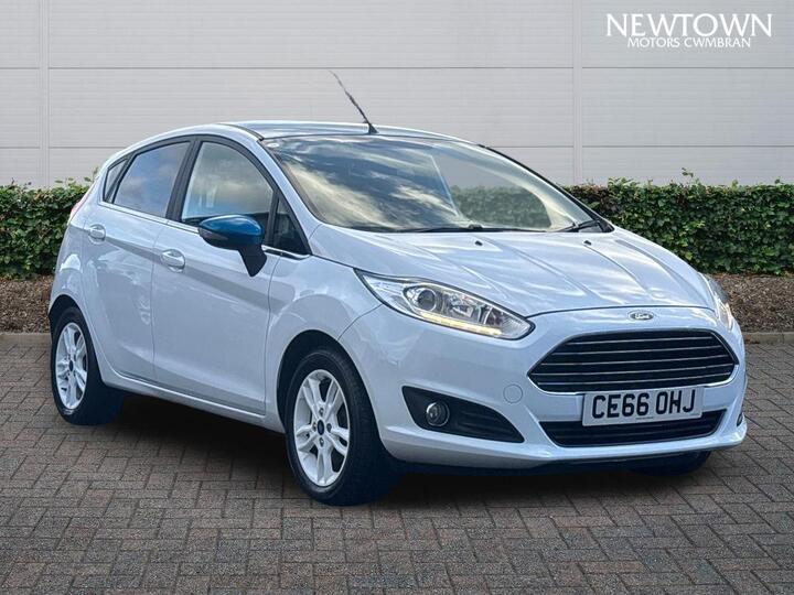 Ford Fiesta 1.25 Zetec White Edition Euro 6 5dr