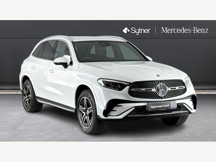 Mercedes-Benz GLC 2.0 GLC300de 31.2kWh AMG Line G-Tronic+ 4MATIC Euro 6 (s/s) 5dr Mercedes-Benz GLC 2.0 GLC300de 31.2kWh AMG Line G-Tronic+ 4MATIC Euro 6 (s/s) 5dr