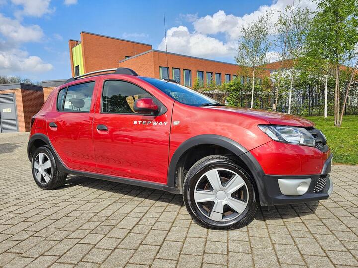 Dacia Sandero Stepway 1.5 DCi Laureate Euro 5 5dr