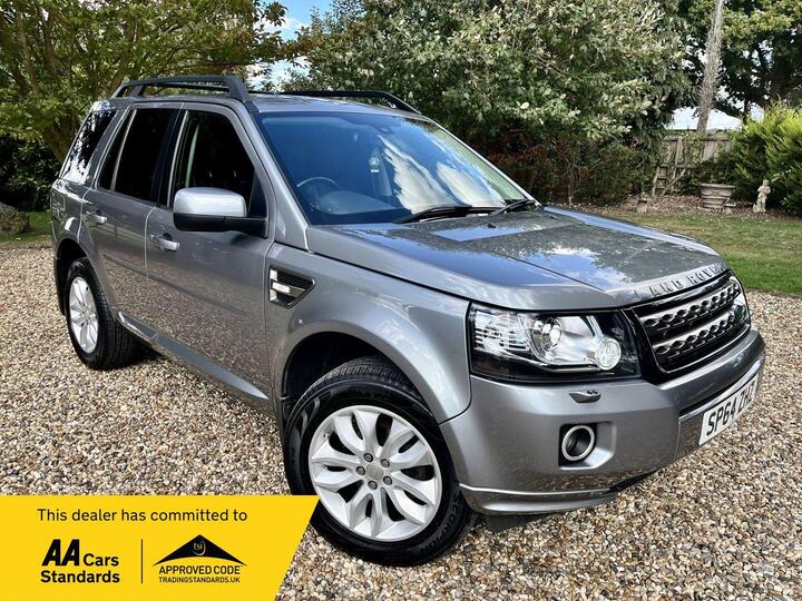 Land Rover Freelander 2 2.2 TD4 SE 4WD Euro 5 (s/s) 5dr Land Rover Freelander 2 2.2 TD4 SE 4WD Euro 5 (s/s) 5dr
