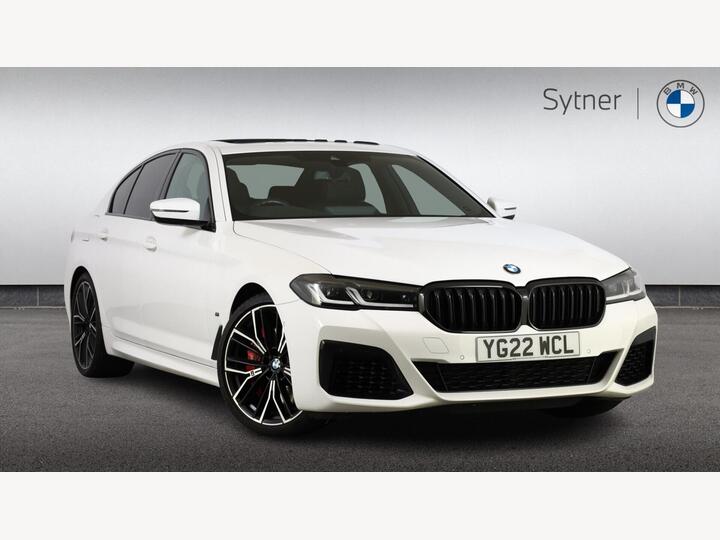 BMW 5 Series 4.4 M550i V8 Steptronic XDrive Euro 6 (s/s) 4dr
