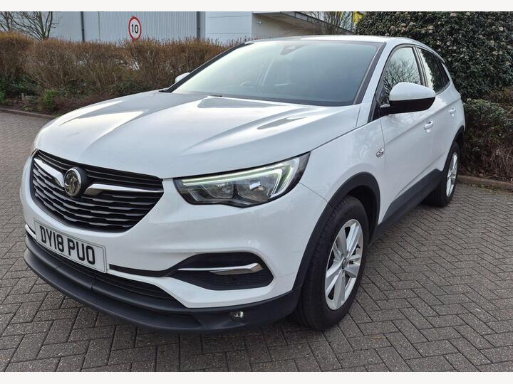 Vauxhall Grandland X 1.2 Turbo SE Euro 6 (s/s) 5dr