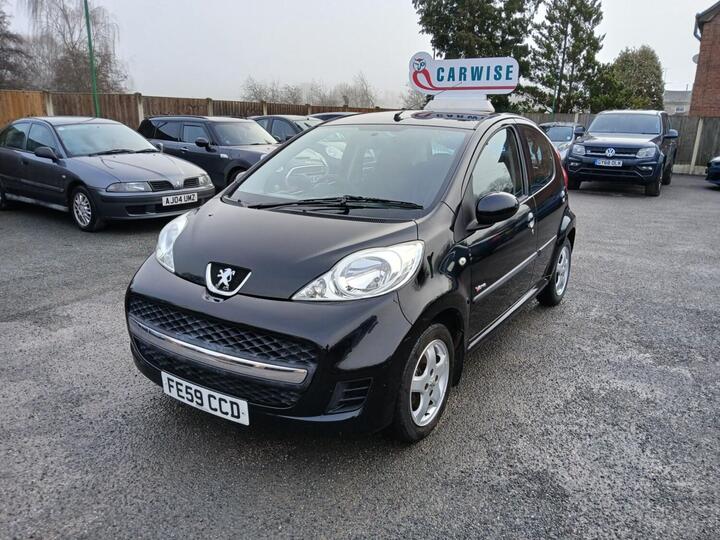 Peugeot 107 1.0 12V Verve Euro 4 5dr Peugeot 107 1.0 12V Verve Euro 4 5dr