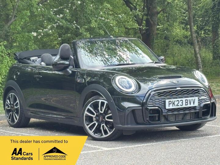 MINI Convertible 2.0 Cooper S Sport Steptronic Euro 6 (s/s) 2dr
