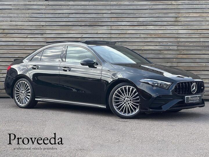 Mercedes-Benz A Class 1.3 A200h MHEV AMG Line (Premium Plus) 7G-DCT Euro 6 (s/s) 4dr