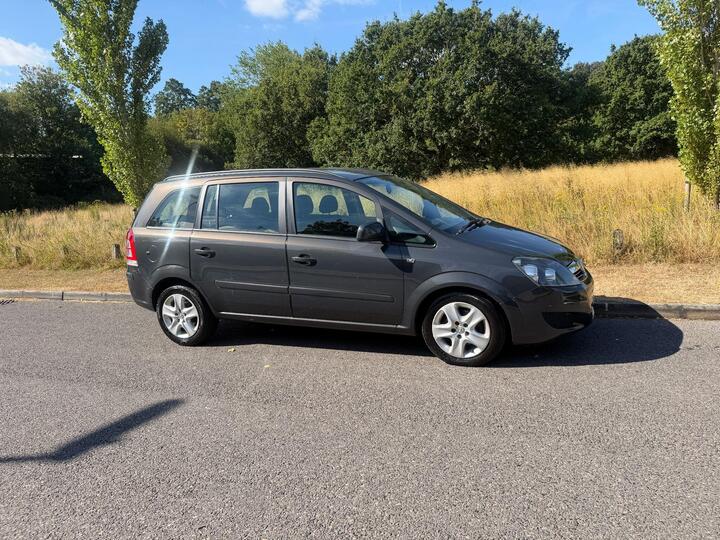 Vauxhall Zafira 1.6 16V Exclusiv Euro 5 5dr