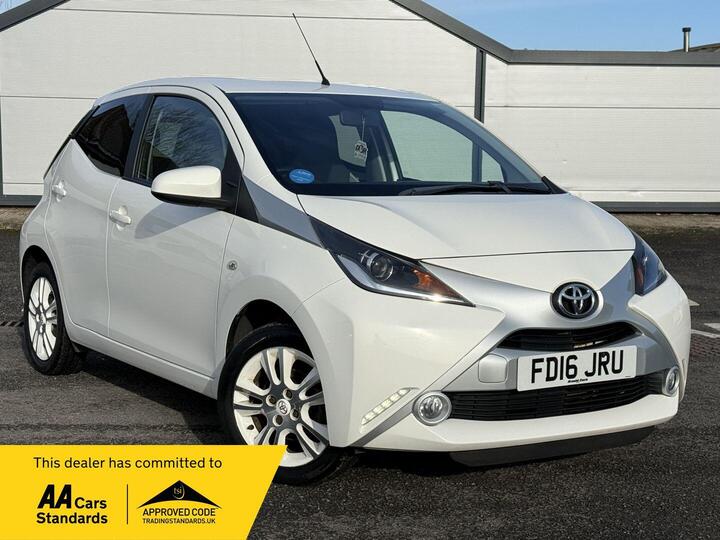 Toyota AYGO 1.0 VVT-i X-pure Euro 6 5dr