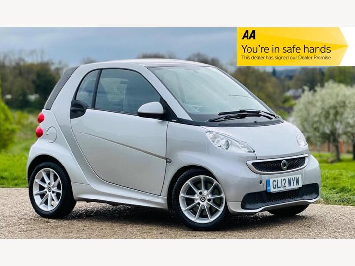 Smart Fortwo 1.0 MHD Passion SoftTouch Euro 5 (s/s) 2dr Smart Fortwo 1.0 MHD Passion SoftTouch Euro 5 (s/s) 2dr