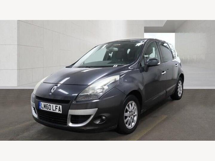 Renault Scenic 2.0 VVT Privilege TomTom CVT Euro 5 5dr