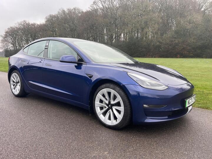 Tesla Model 3 (Dual Motor) Long Range Auto 4WDE 4dr