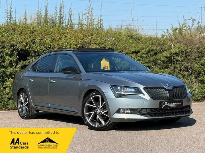 Skoda Superb 2.0 TSI SportLine DSG Euro 6 (s/s) 5dr Skoda Superb 2.0 TSI SportLine DSG Euro 6 (s/s) 5dr
