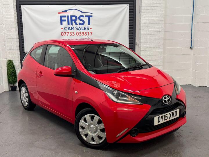 Toyota AYGO 1.0 VVT-i X-play Euro 5 3dr Euro 5