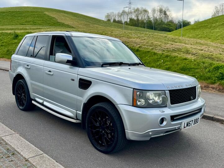Land Rover Range Rover Sport 2.7 TD V6 SE Station Wagon 5dr Land Rover Range Rover Sport 2.7 TD V6 SE Station Wagon 5dr