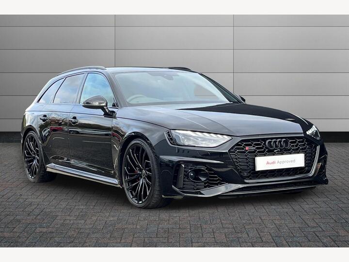 Audi RS4 Avant 2.9 TFSI V6 Carbon Black Tiptronic Quattro Euro 6 (s/s) 5dr Audi RS4 Avant 2.9 TFSI V6 Carbon Black Tiptronic Quattro Euro 6 (s/s) 5dr