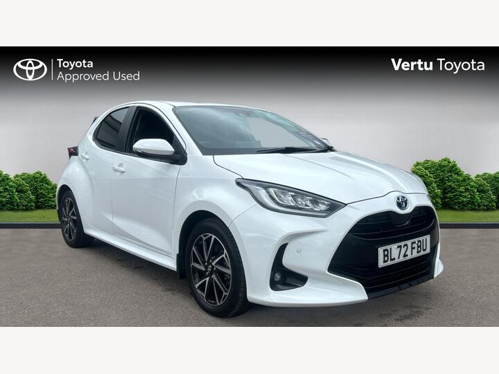 Toyota Yaris 1.5 VVT-h Design E-CVT Euro 6 (s/s) 5dr