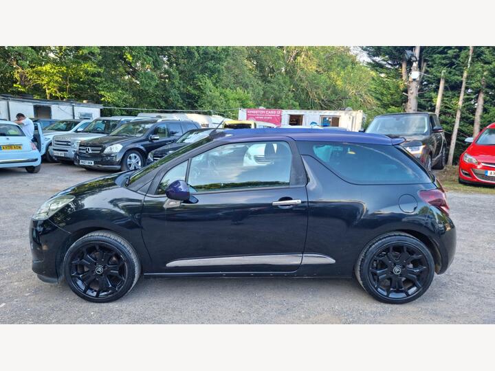 Citroen DS3 Cabrio 1.6 VTi DStyle Plus Euro 5 2dr Citroen DS3 Cabrio 1.6 VTi DStyle Plus Euro 5 2dr