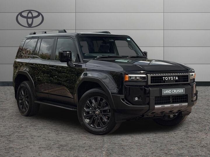 Toyota Land Cruiser 2.8D Invincible Auto 4WD Euro 6 (s/s) 5dr (LWB)