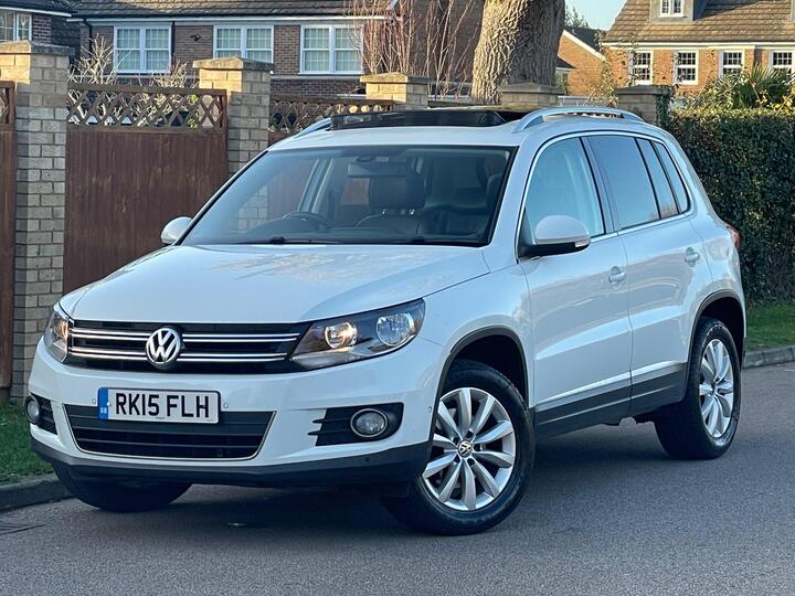 Volkswagen Tiguan 2.0 TDI BlueMotion Tech Match 4WD Euro 5 (s/s) 5dr