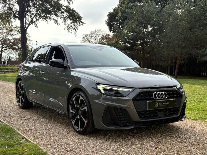 Audi A1 1.0 TFSI 25 Black Edition Sportback S Tronic Euro 6 (s/s) 5dr