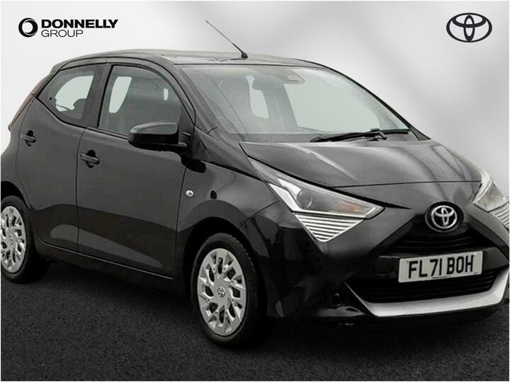 Toyota AYGO 1.0 VVT-i X-play Euro 6 (s/s) 5dr
