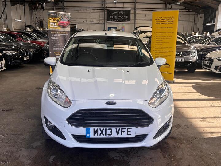Ford Fiesta 1.0T EcoBoost Zetec Euro 5 (s/s) 5dr