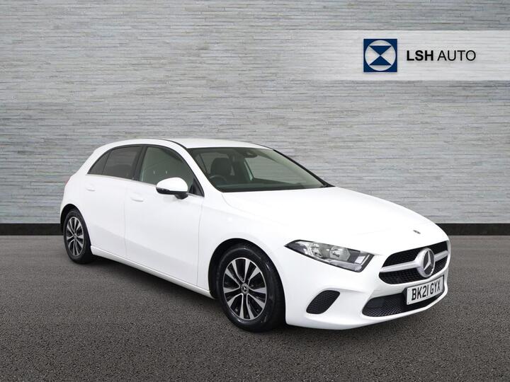 Mercedes-Benz A Class 1.3 A180 SE Euro 6 (s/s) 5dr