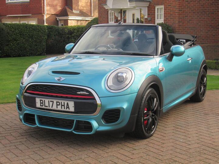 MINI Convertible 2.0 John Cooper Works Auto Euro 6 (s/s) 2dr