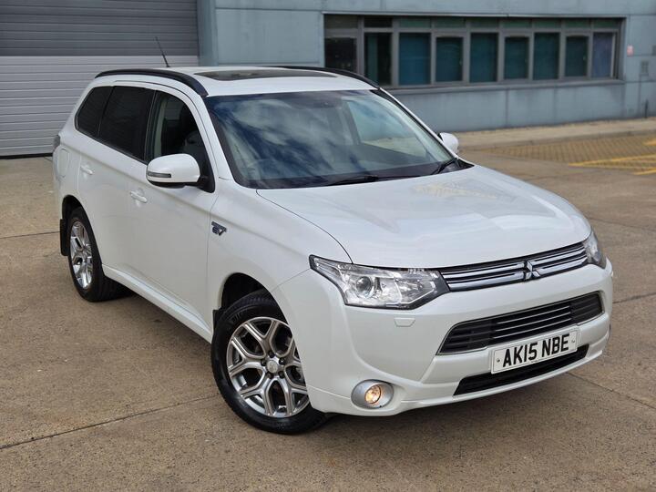 Mitsubishi Outlander 2.0h 12kWh GX4h CVT 4WD Euro 5 (s/s) 5dr