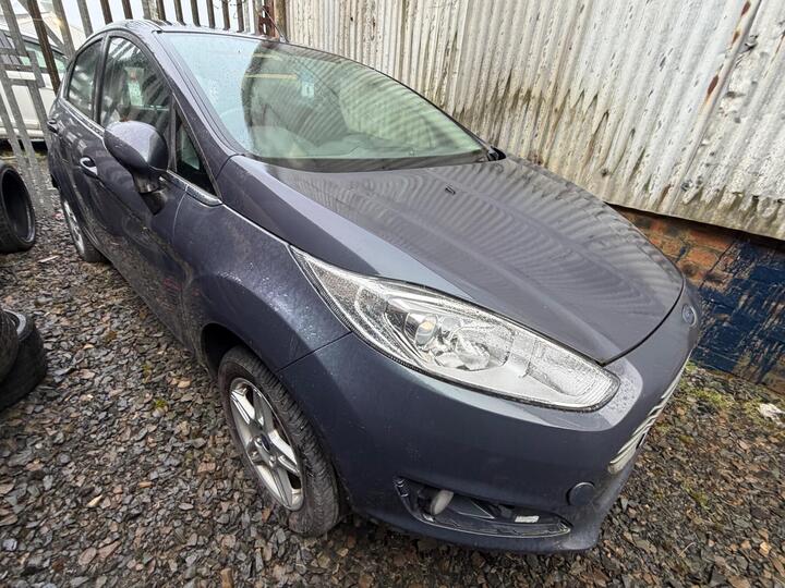 Ford Fiesta 1.0T EcoBoost Zetec Euro 5 (s/s) 5dr