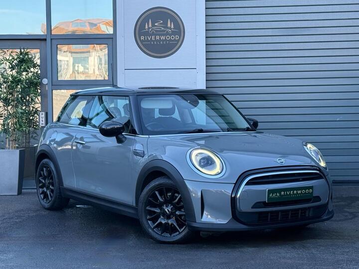 MINI Hatch 1.5 Cooper Classic Euro 6 (s/s) 3dr