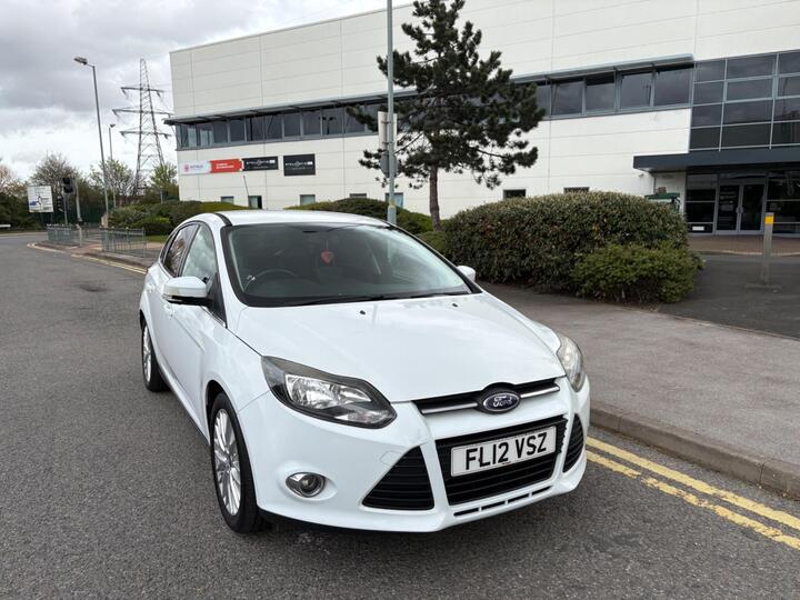 Ford Focus 1.6 Zetec Euro 5 5dr